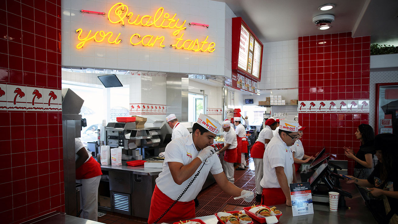 Sieć fast foodów, w której menedżerowie zarabiają średnio ponad 200 tys. USD rocznie
